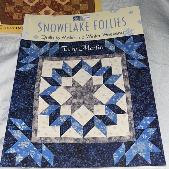 5 Quilting Books by That Patchwork Place - Picture 3 of 11